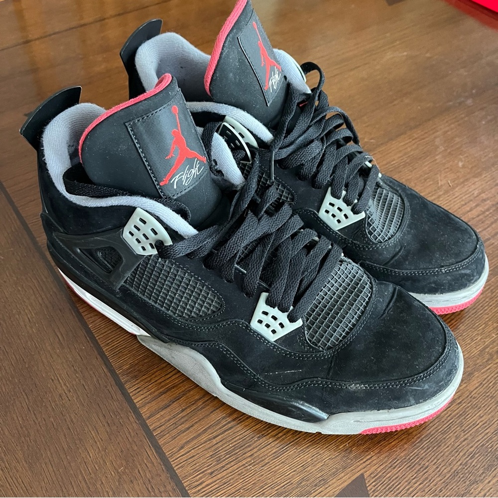 Jordan 4 Retro